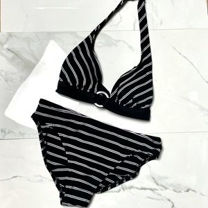 ISAAC MIZRAHI Black and White stripe  Swimsuit